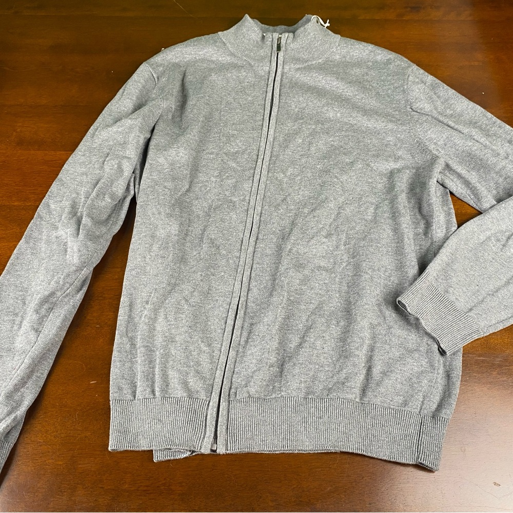 Men's Gray Sweater
